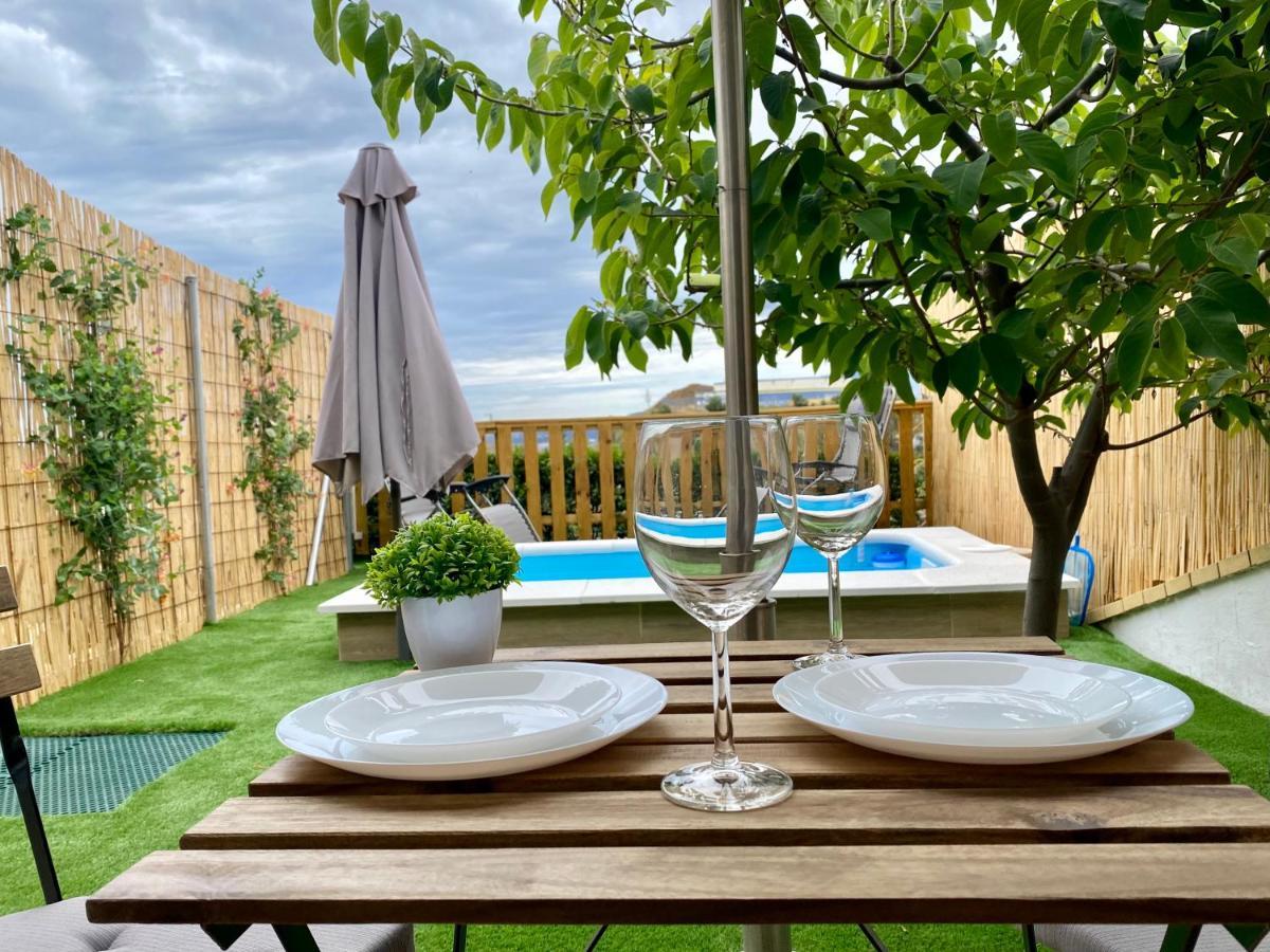 Suite Breeze - Private Heated Pool Malaga Luaran gambar