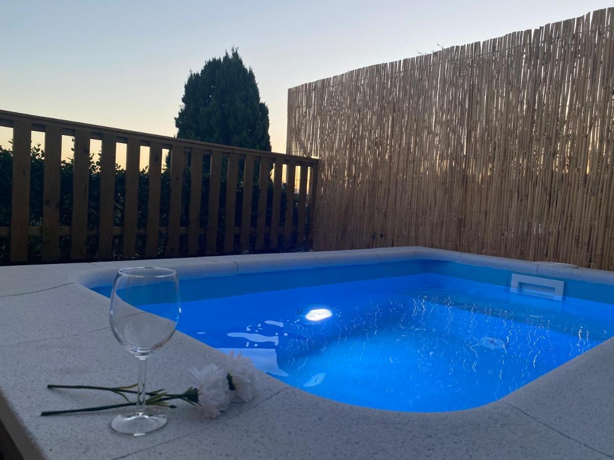 Suite Breeze - Private Heated Pool Malaga Luaran gambar