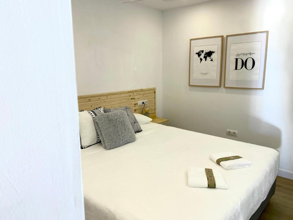 Suite Breeze - Private Heated Pool Malaga Luaran gambar